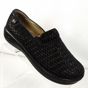 Alegria Keli Slip Resistant Clogs